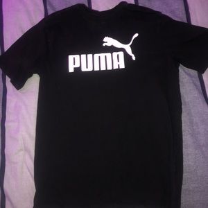 Black puma tee